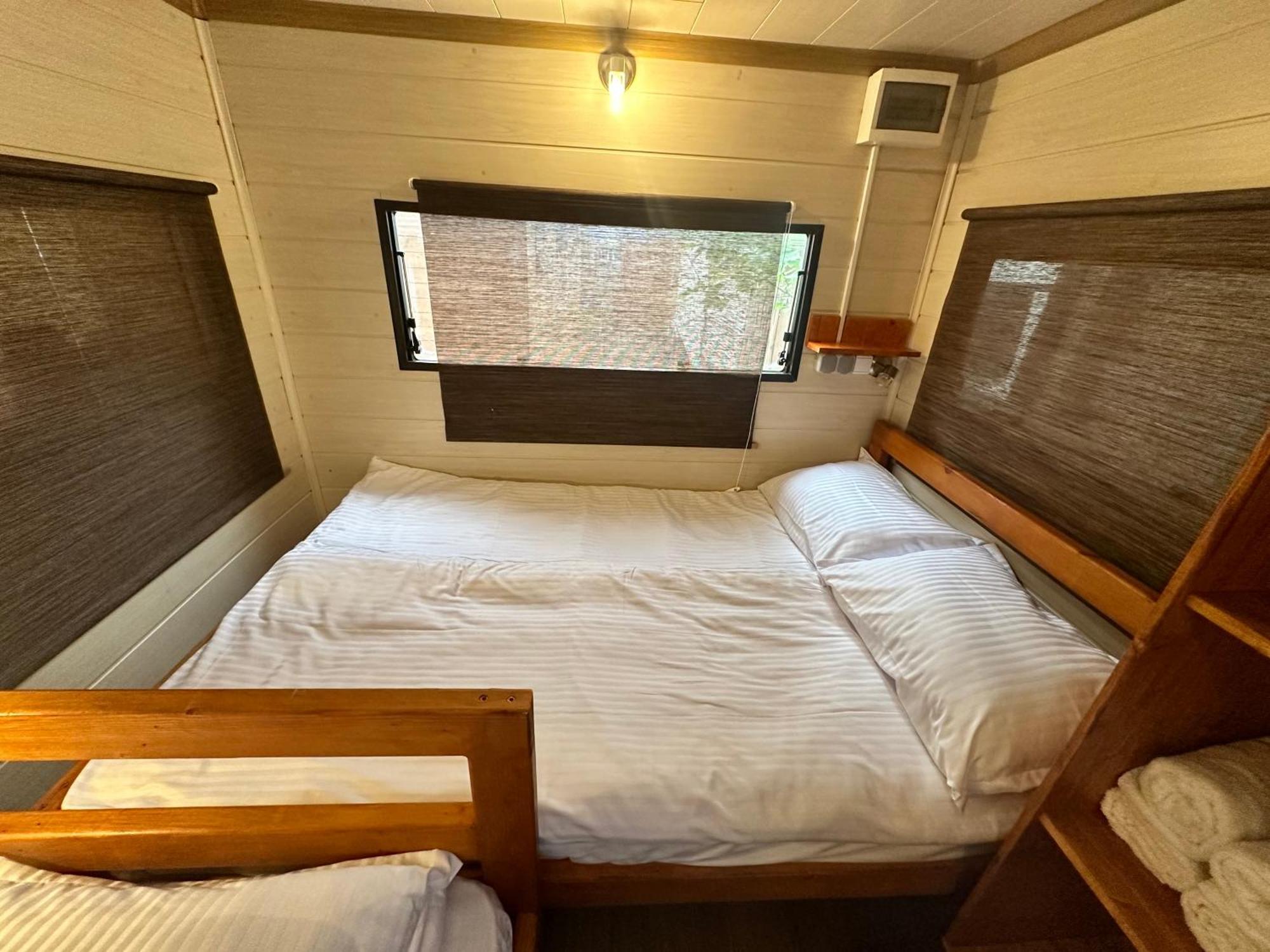 Cozyvan Каравана Под Наем Hotel โซโซโปล ภายนอก รูปภาพ